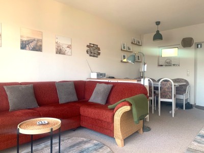 Wohnzimmer mit Schlafsofa