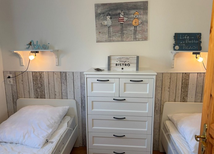 2. Schlafzimmer