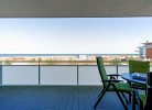 ... großen Balkon