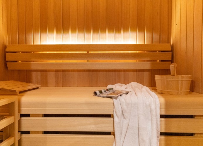 ... eigener Sauna