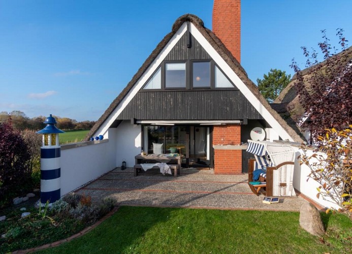 sonnige Terrasse ...