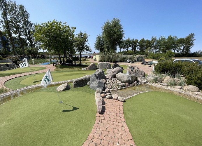 Adventue-Golf und ...