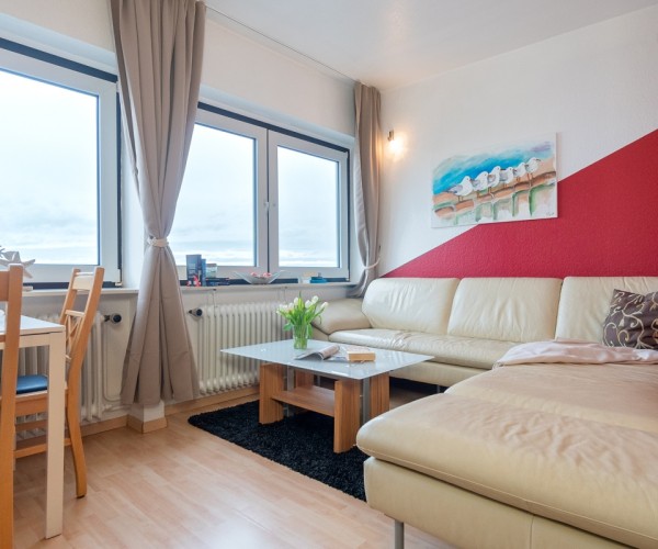 große Fensterfront ...