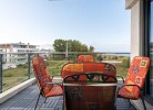 ... vom sonnigen Balkon ...
