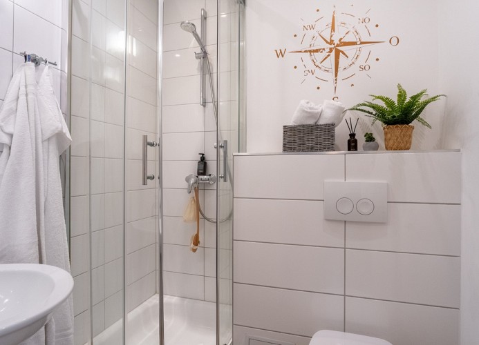 modernes Duschbad