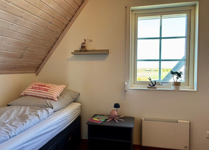 2. Schlafzimmer mit Einzelbetten