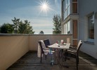 .. Balkon mit Morgensonne ...