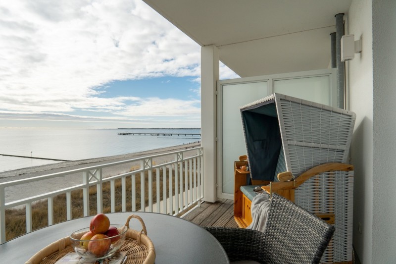 ... vom Balkon in ...