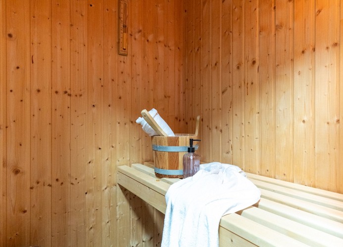 ... mit eigener Sauna