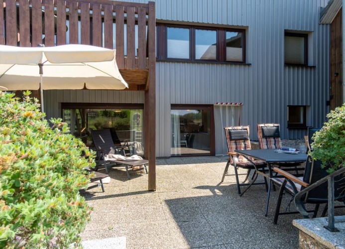 große Terrasse ...