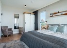 ... im Schlafzimmer