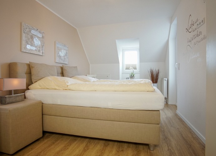 Schlafzimmer mit ...