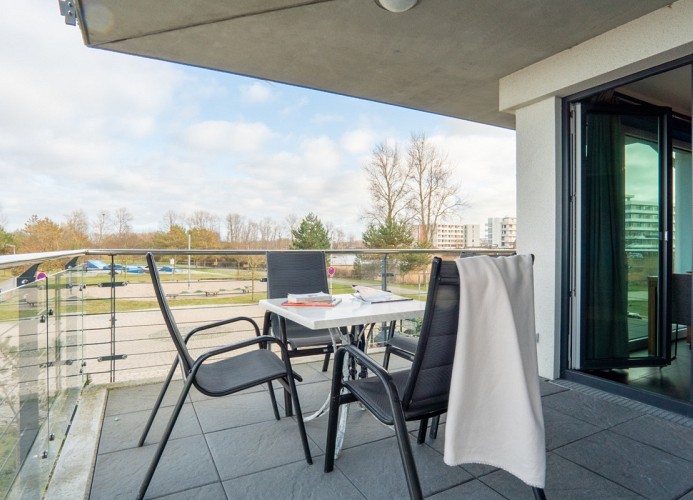 ... Eck-Balkon