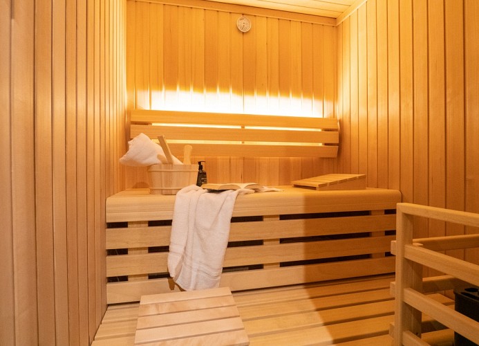... eigener Sauna