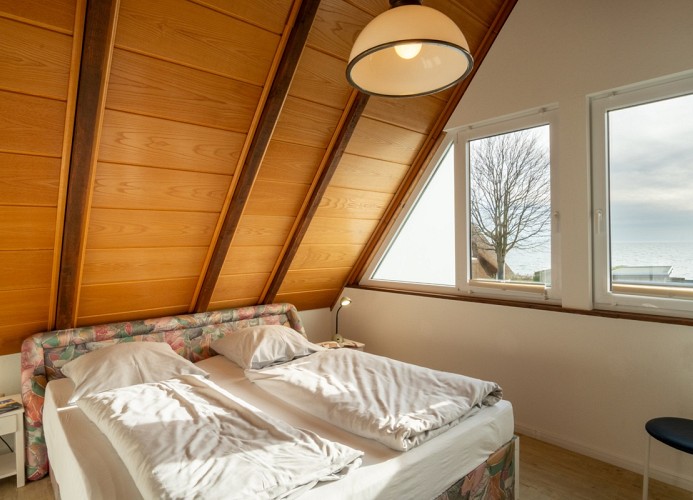 Schlafzimmer im Obergeschoss ...