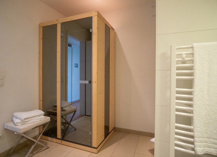 ... Infrarotsauna