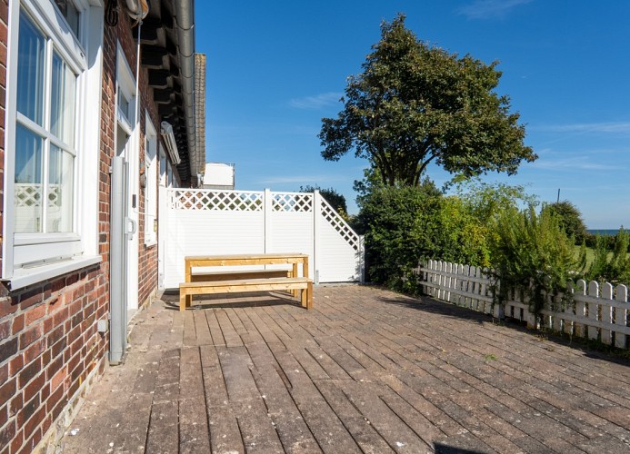 sonnige Terrasse