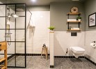 ... einer Walk-In-Dusche