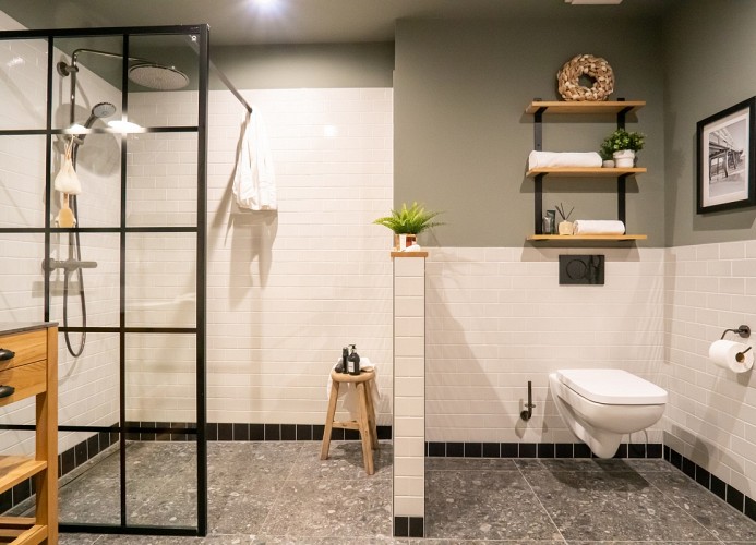 ... einer Walk-In-Dusche