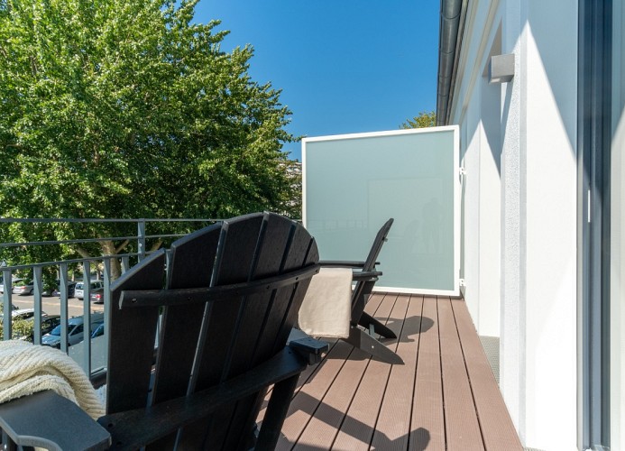 sonnige Dachterrasse ...
