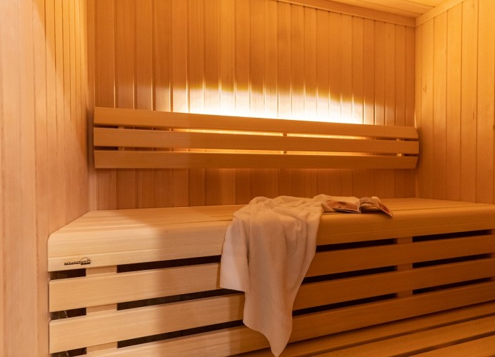 ... eigener Sauna