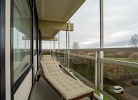 großer Eck-Balkon ...