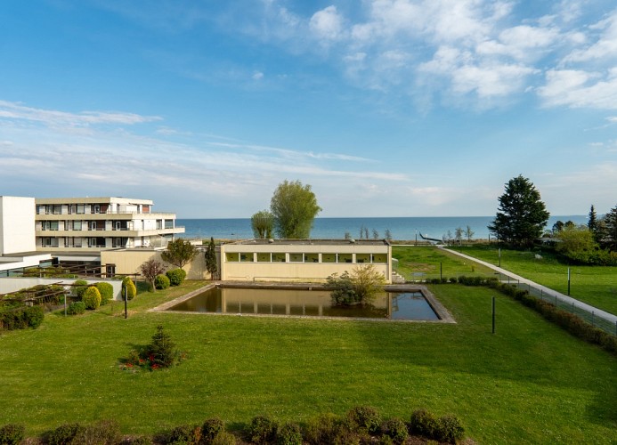 ... Blick zur Ostsee