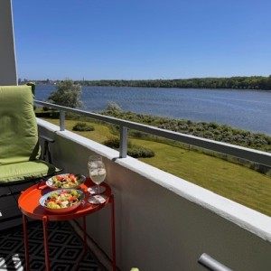 Balkon mit Seeblick