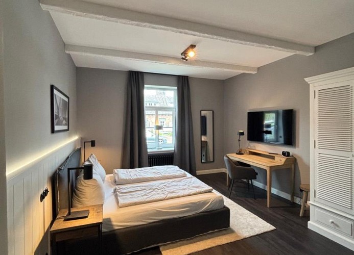 Schlafzimmer 2