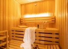 ... eigener Sauna und ...