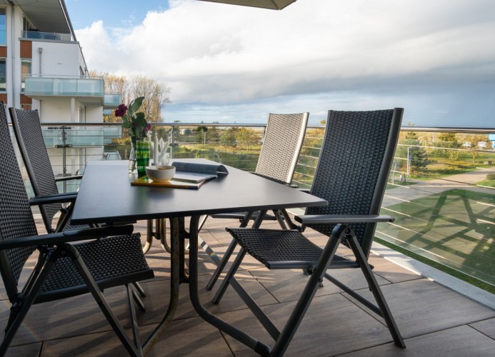 Balkon mit ...