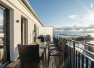 sonnige Dachterrasse