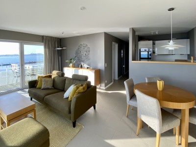 ... moderne Einrichtung