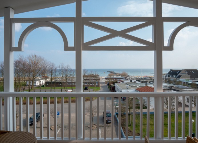 ... vom Balkon in Südlage