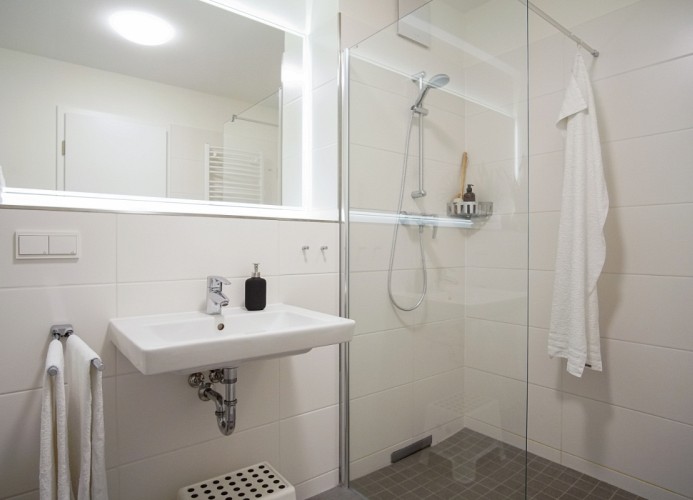 ... einer Walk-In-Dusche