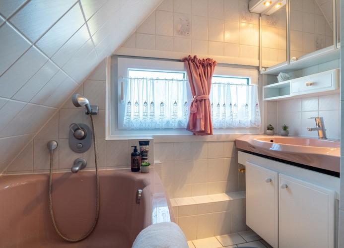 Badezimmer im Obergeschoss