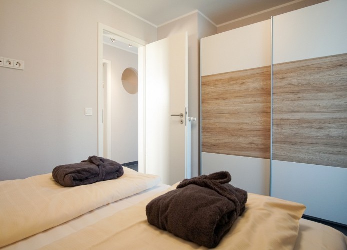 ... im Schlafzimmer