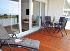 ... und überdachtem Balkon