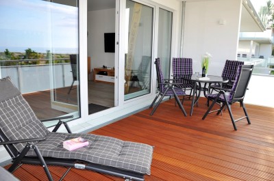 ... und überdachtem Balkon