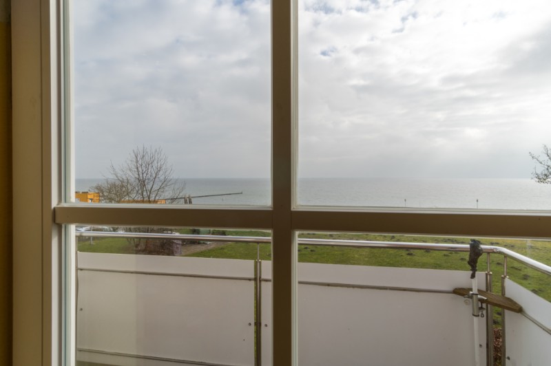 Zugang zum Süd-Balkon ...