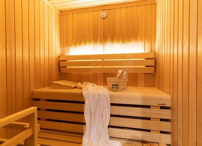 ... eigener Sauna