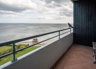 ... Balkon mit Meerblick