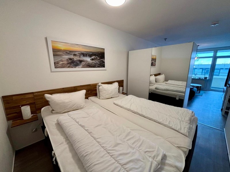 Doppelbett im Wohnbereich