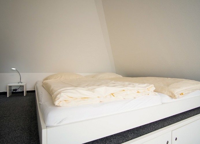 ... Schlafmöglichkeit ...