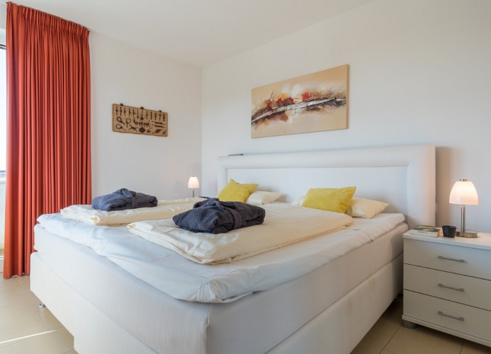... im Schlafzimmer ...