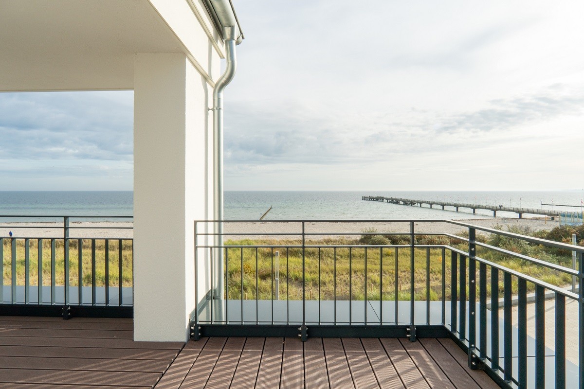 ... der großen Dachterrasse