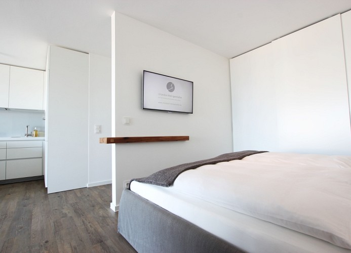 Schlafbereich mit eigenem TV