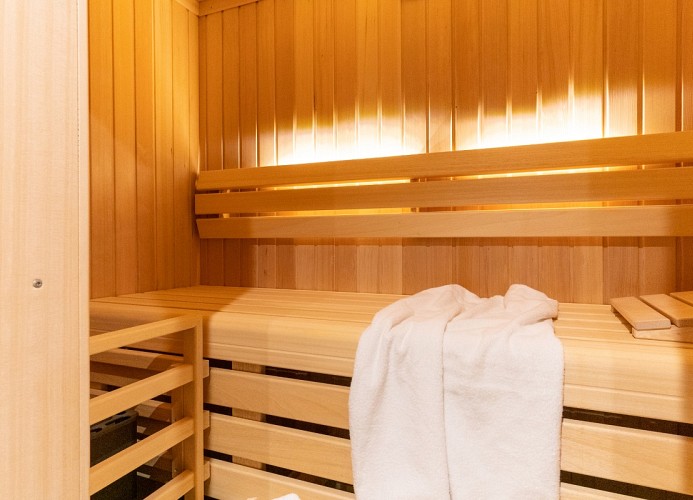 ... eigener Sauna
