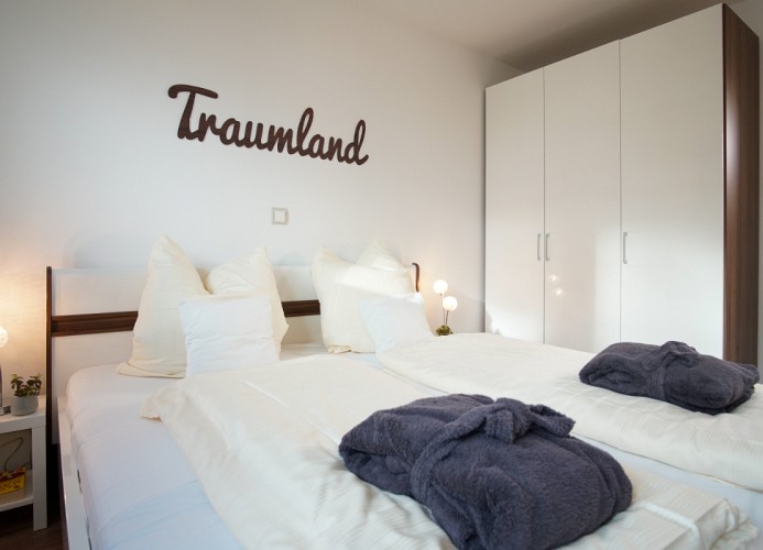 Doppelbett ...