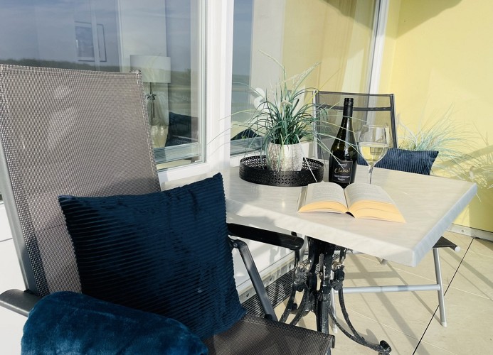 sonniger Balkon